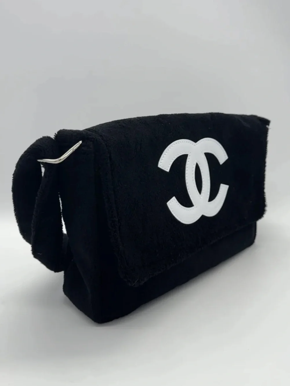 NEW CHANEL PRÉCISION 2006 Black Crossbody/Shoulder Bag